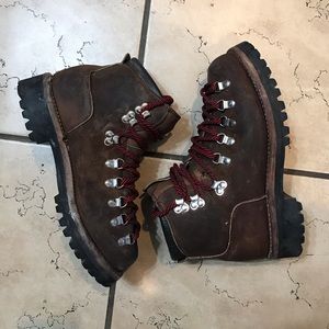 Vintage Dexter Leather Mountaineering Boot Vibram